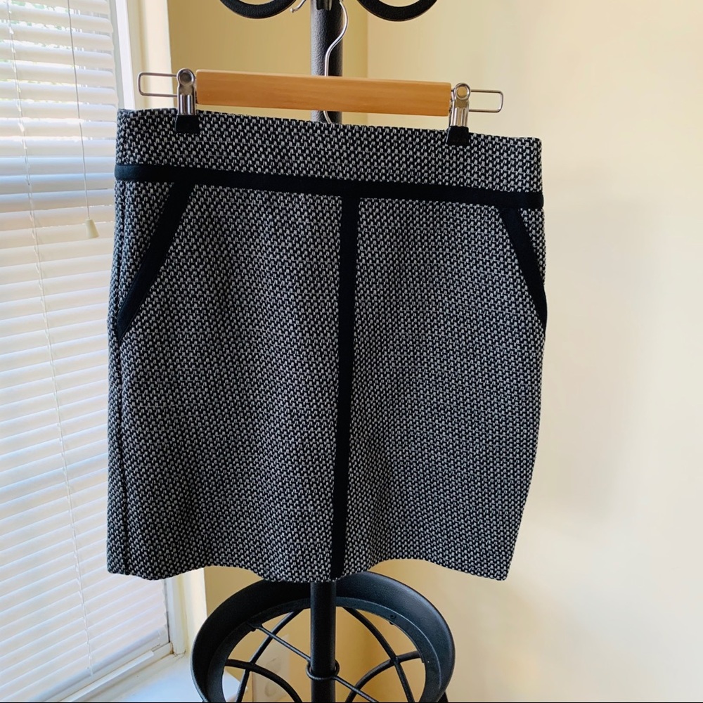 Pencil skirt